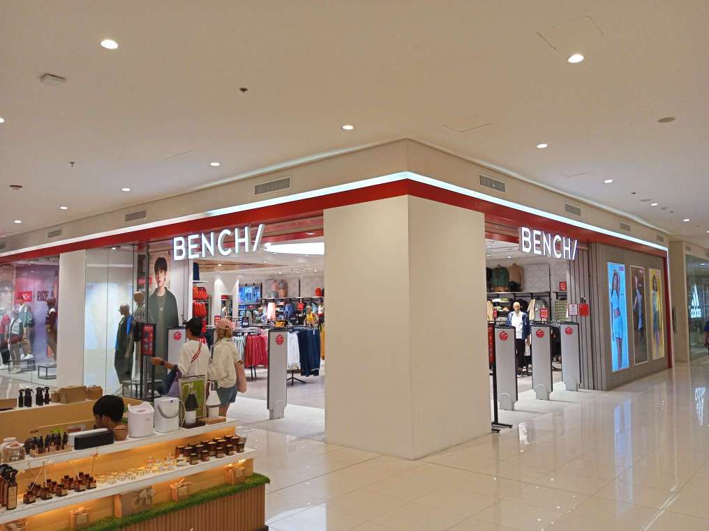 Bench/ clothing line store inside Ayala Malls Central Bloc Ground Floor.